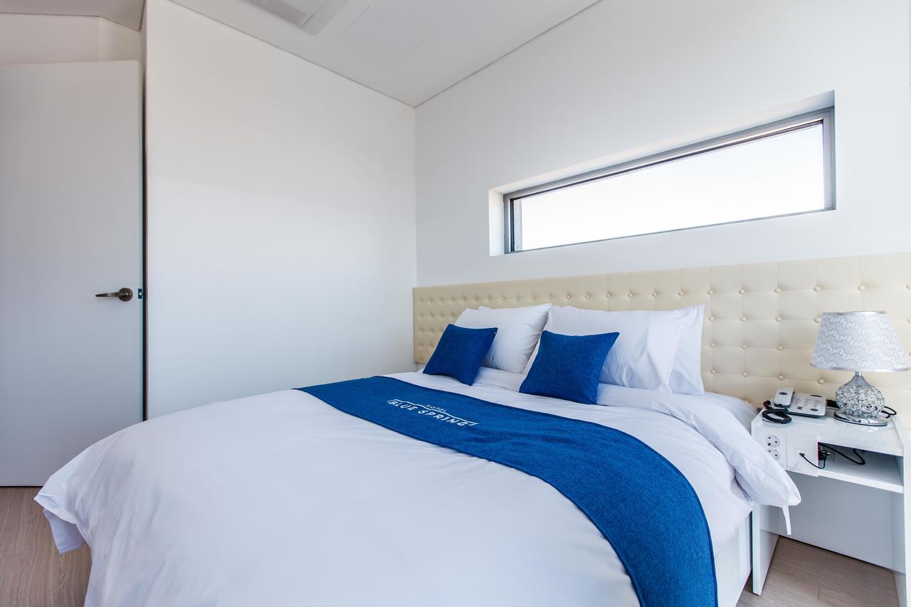 Blue Spring Hotel Чеджу Екстериор снимка
