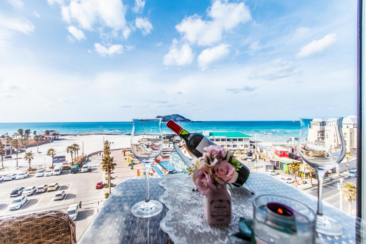 Blue Spring Hotel Чеджу Екстериор снимка