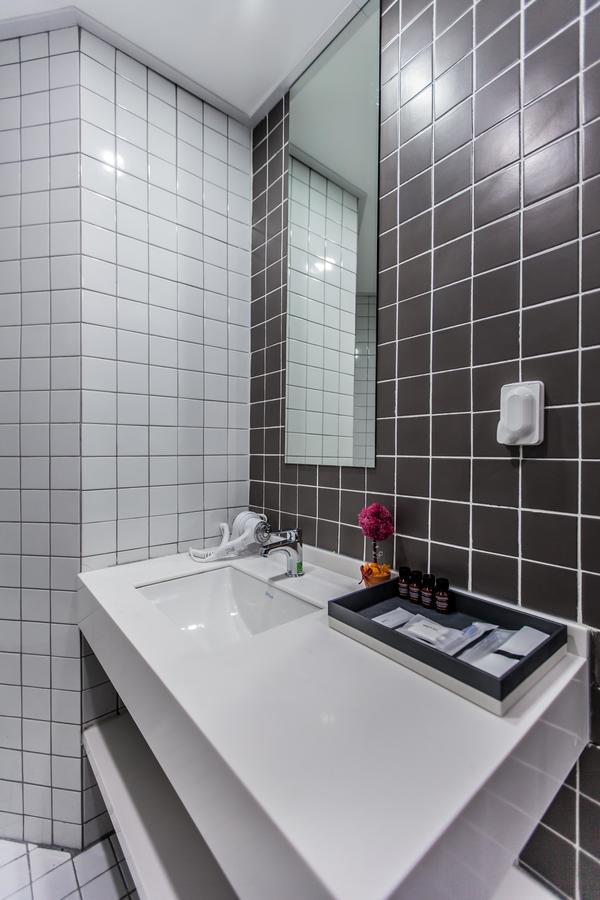 Blue Spring Hotel Чеджу Екстериор снимка