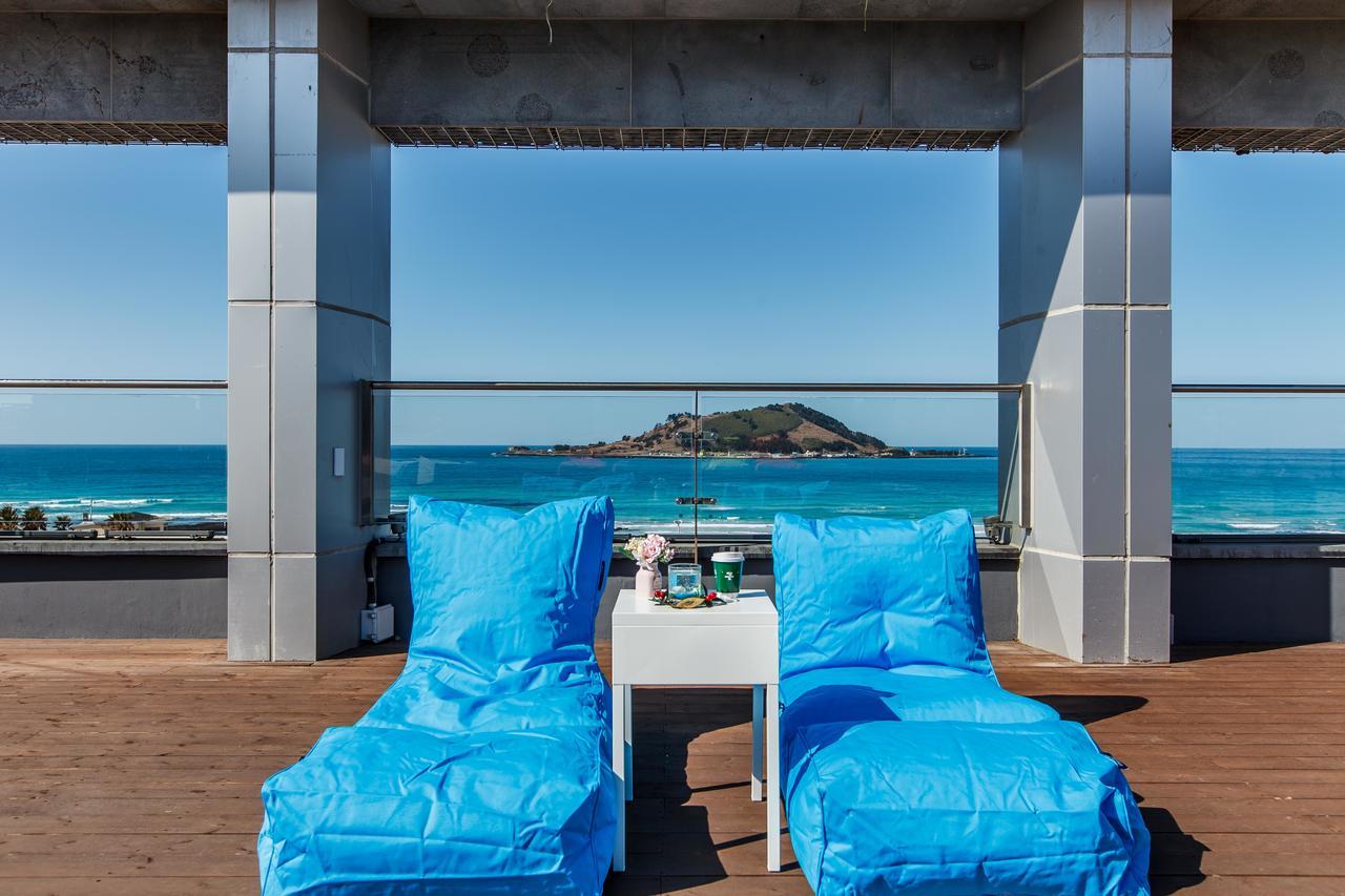 Blue Spring Hotel Чеджу Екстериор снимка