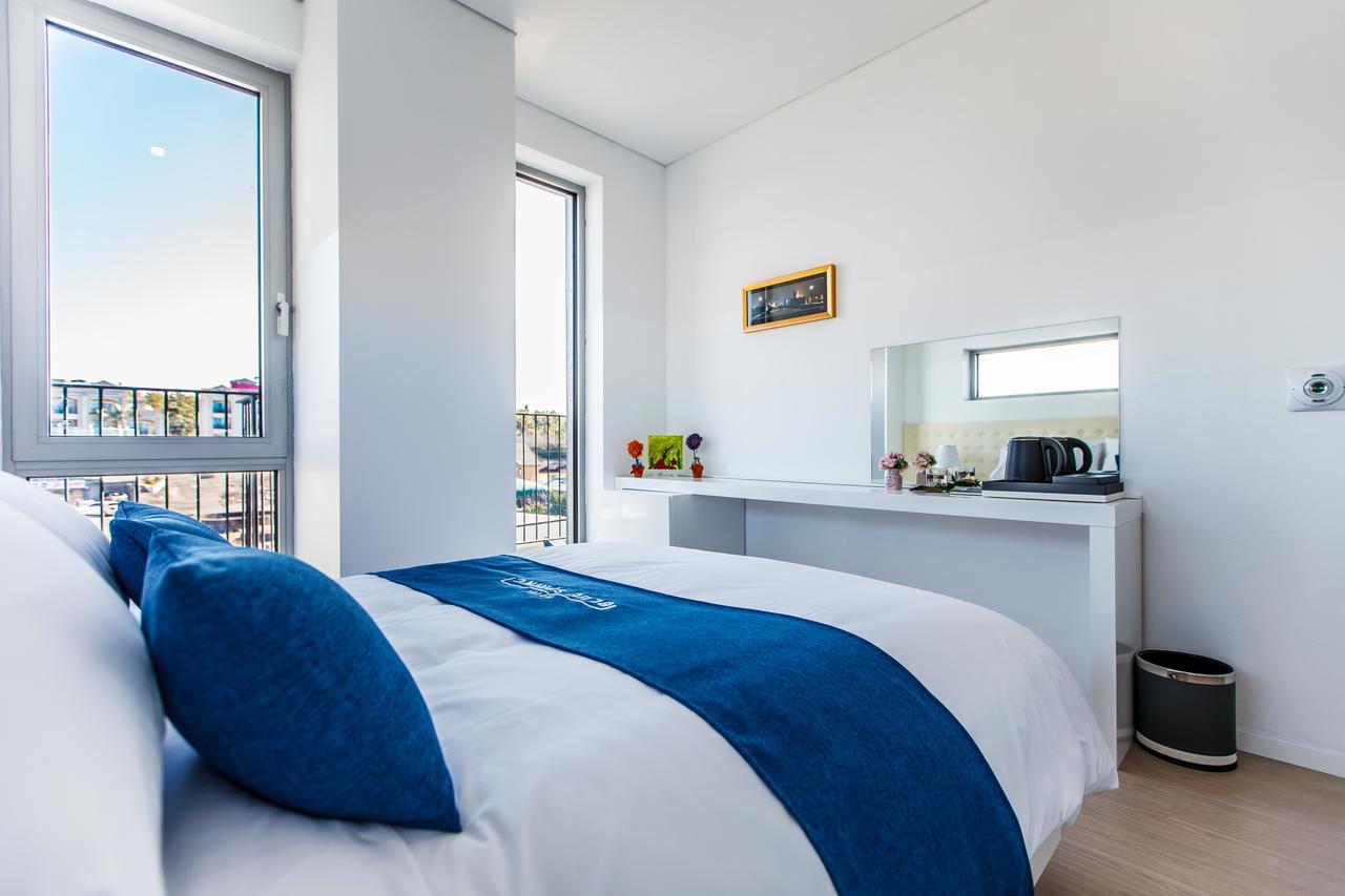Blue Spring Hotel Чеджу Екстериор снимка