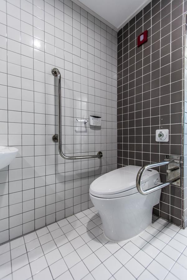 Blue Spring Hotel Чеджу Екстериор снимка
