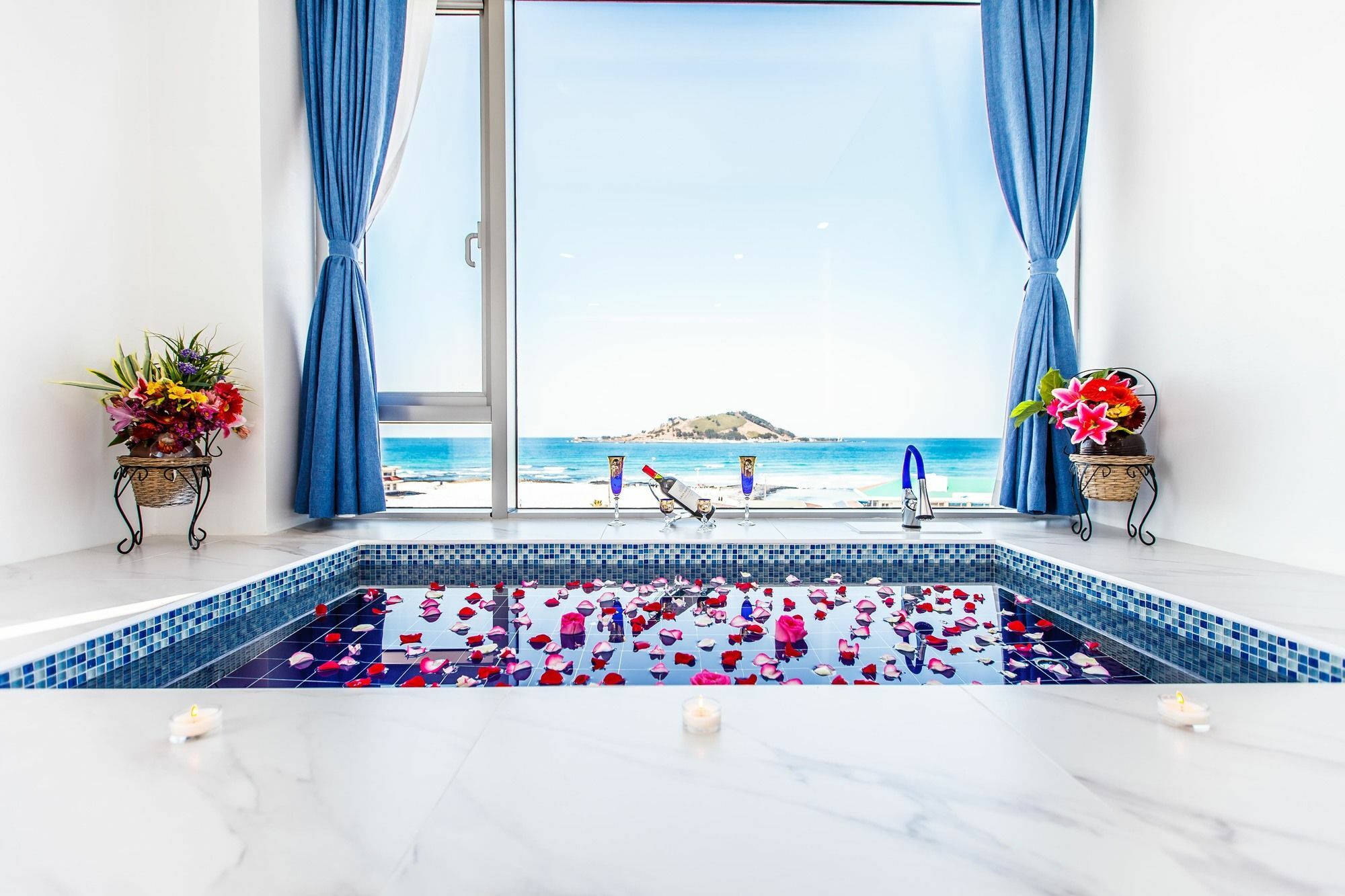 Blue Spring Hotel Чеджу Екстериор снимка