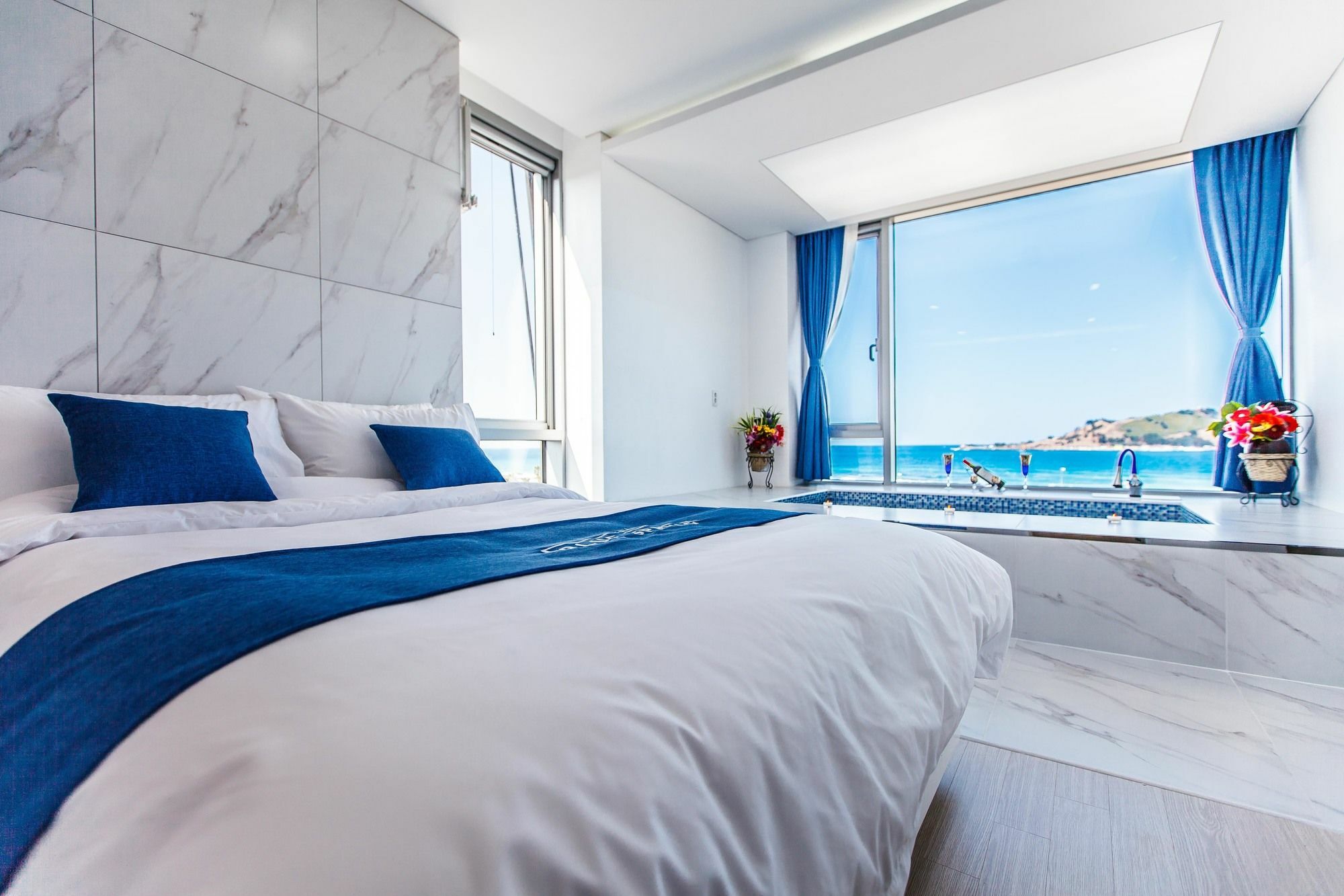 Blue Spring Hotel Чеджу Екстериор снимка